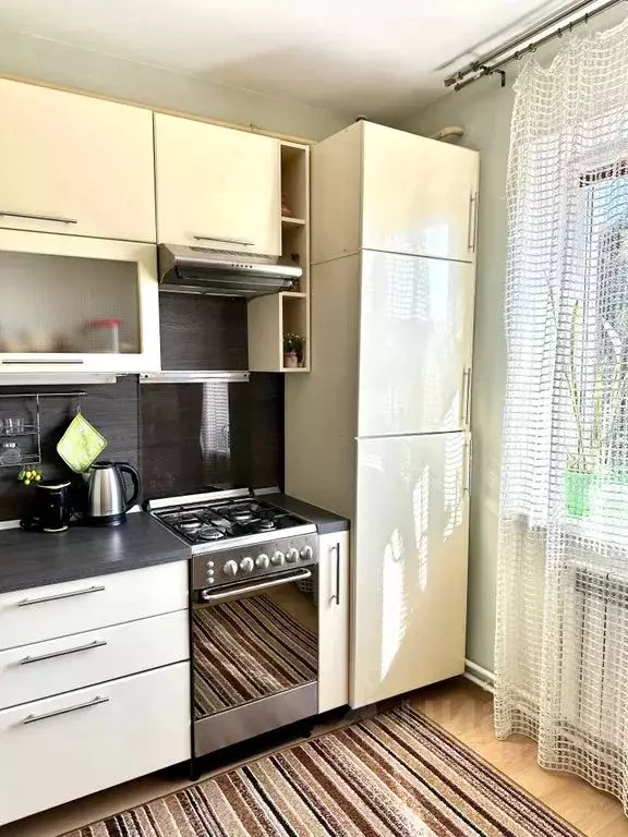 2-к кв. Тульская область, Новомосковск ул. Дружбы, 2А (60.0 м) - Фото 1