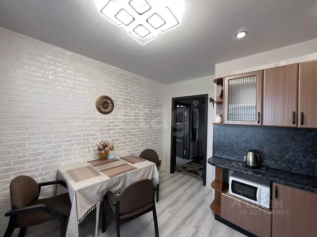 1-к кв. Владимирская область, Ковров ул. Маршала Устинова, 1 (40.0 м) - Фото 2