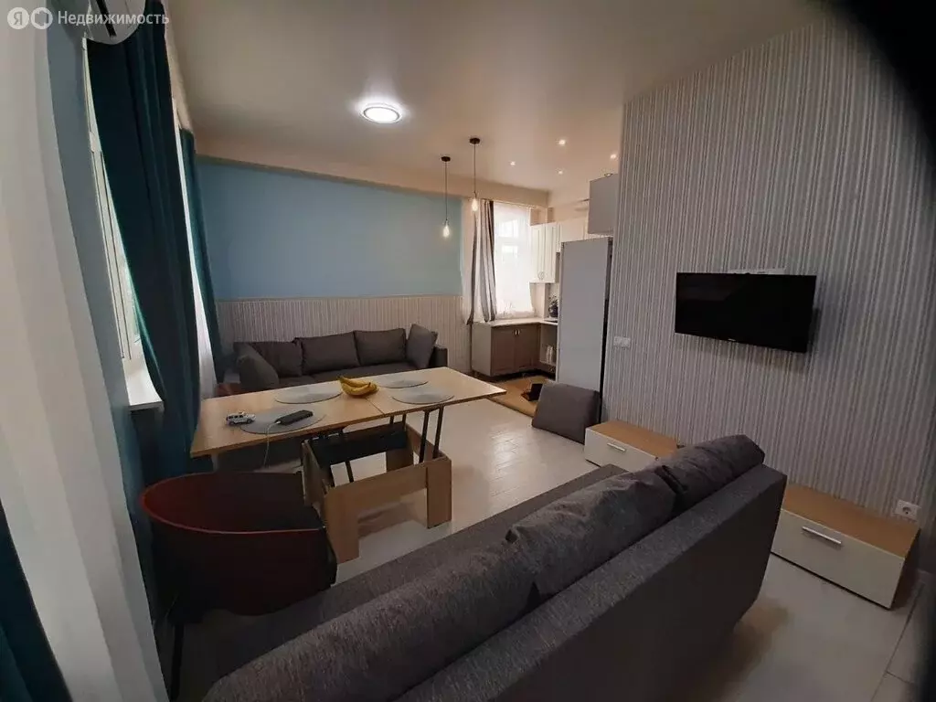 1-комнатная квартира: Еманжелинск, улица Гагарина, 12 (32 м) - Фото 1