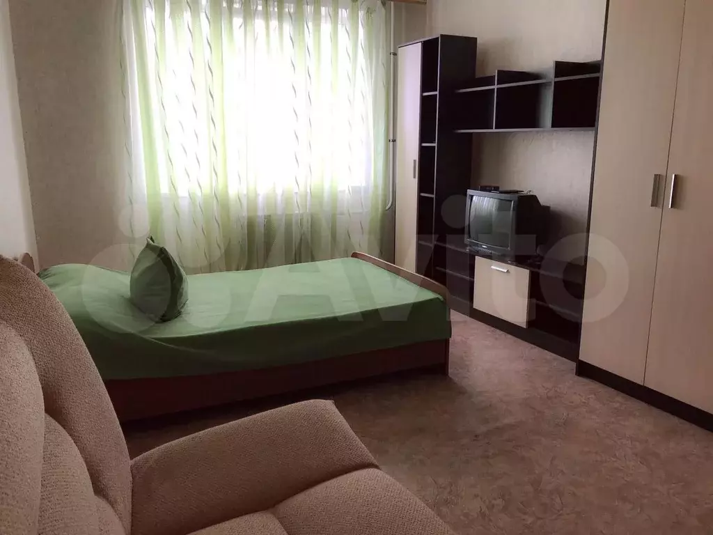 1-к. квартира, 40 м, 16/17 эт. - Фото 1
