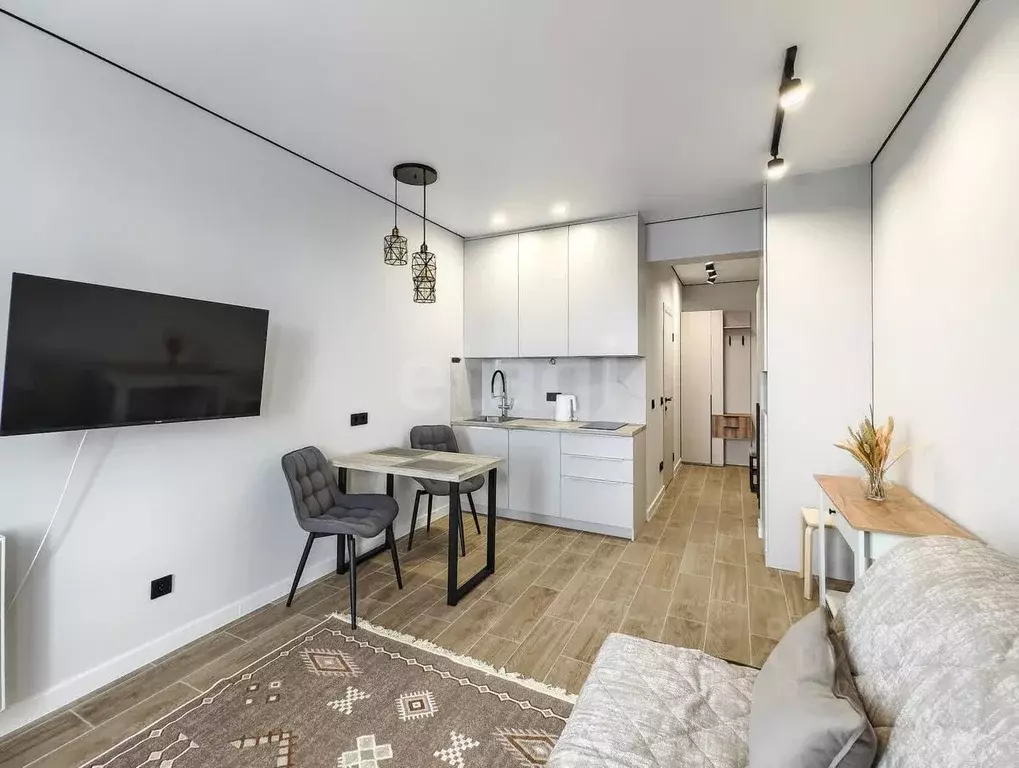 Студия Тюменская область, Тюмень ул. Газовиков, 38к2 (24.5 м) - Фото 1