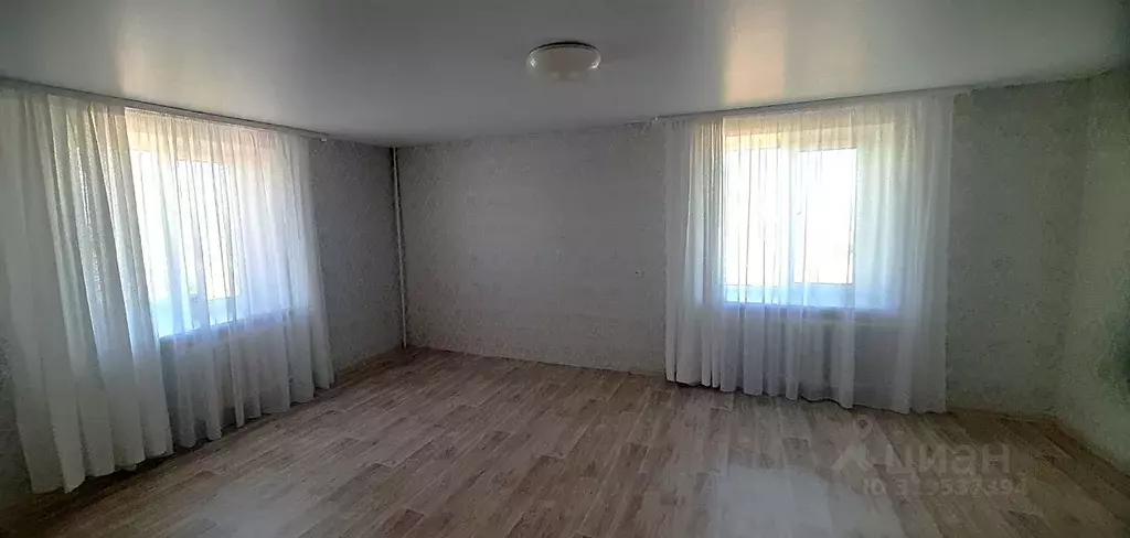 3-к кв. Саратовская область, Балаково ул. Факел Социализма, 18 (68.5 ... - Фото 0