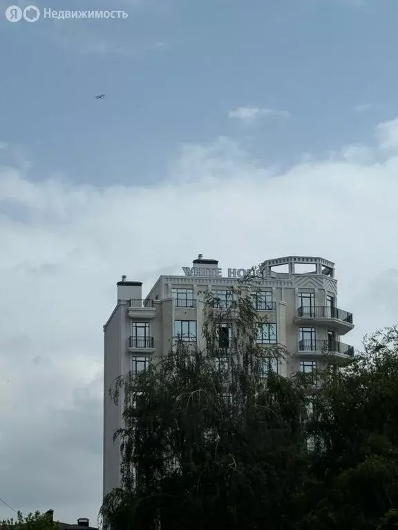 3-комнатная квартира: Нальчик, улица Нахушева, 50А (120 м) - Фото 0