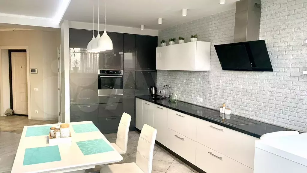 3-к. квартира, 120 м, 10/16 эт. - Фото 0
