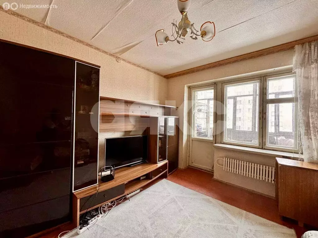 2-комнатная квартира: Нижнекамск, улица Бызова, 28 (40.1 м) - Фото 2