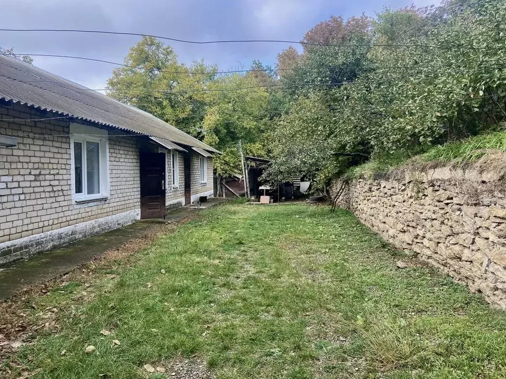 2-к кв. Ставропольский край, Изобильненский муниципальный округ, с. ... - Фото 1