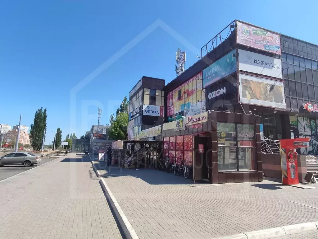 Помещение свободного назначения в Омская область, Омск бул. ... - Фото 0