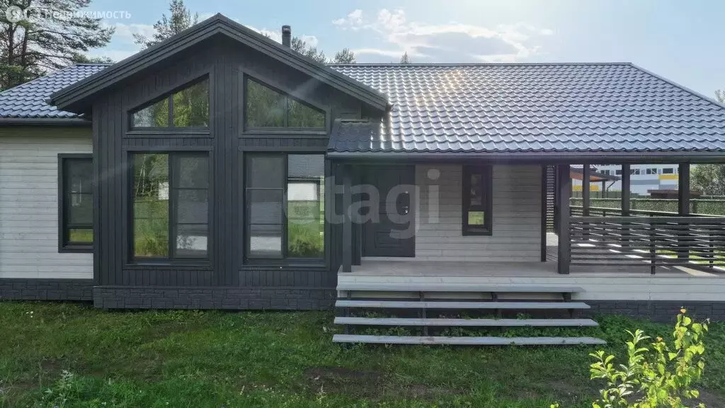 Дом в городской посёлок Будогощь, Октябрьская улица (126 м) - Фото 2