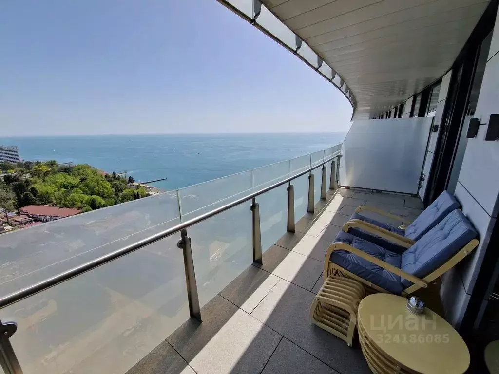 3-к кв. Краснодарский край, Сочи Центральный мкр, ул. Орджоникидзе, 17 ... - Фото 1