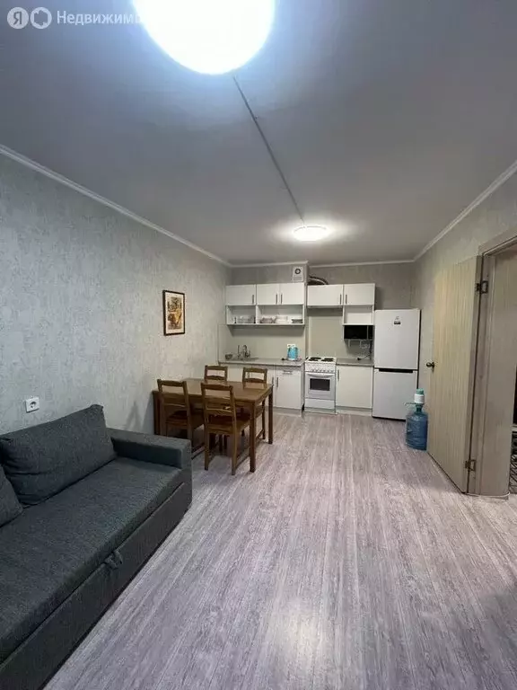 1-комнатная квартира: Анапа, улица Адмирала Пустошкина, 22к3 (37 м) - Фото 0