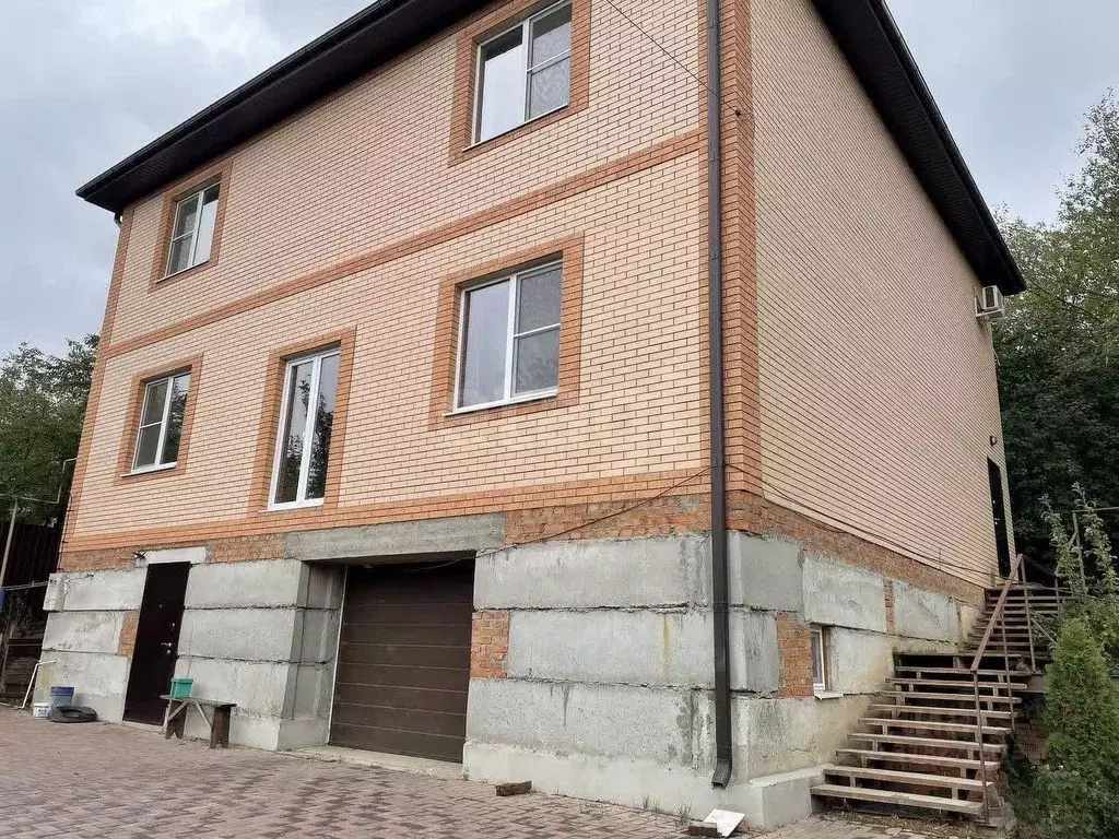 Дом в Ростовская область, Ростов-на-Дону 2-я Заводская ул. (330 м) - Фото 0