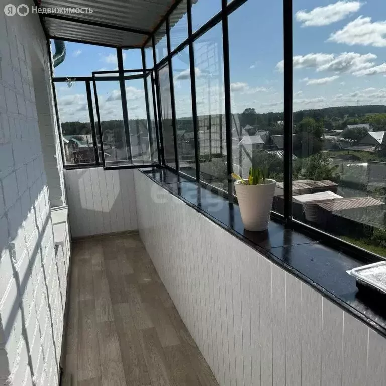 4-комнатная квартира: Заводоуковск, Профсоюзная улица, 2А (74.4 м) - Фото 1
