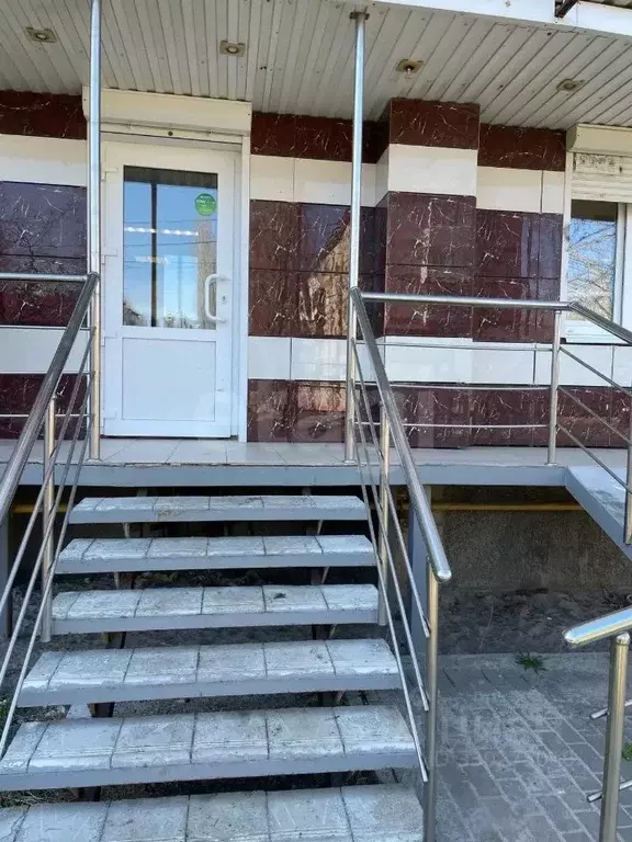 Помещение свободного назначения в Воронежская область, Семилуки ул. ... - Фото 1