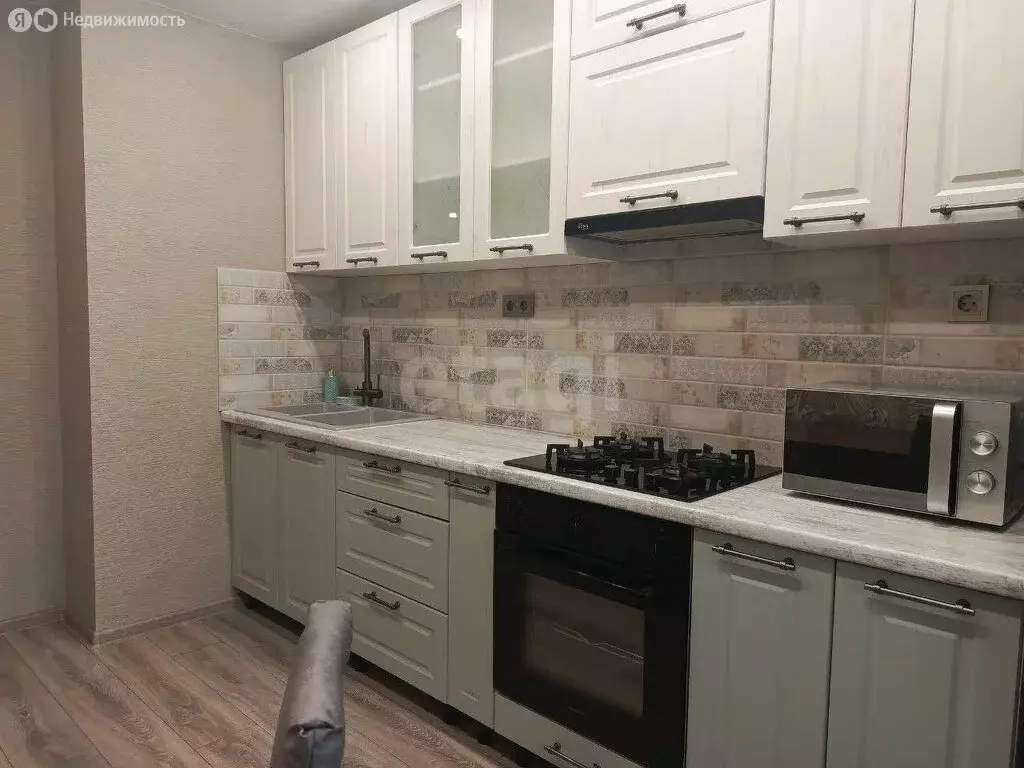 2-комнатная квартира: Энгельс, Партизанская улица, 1 (52.9 м) - Фото 2