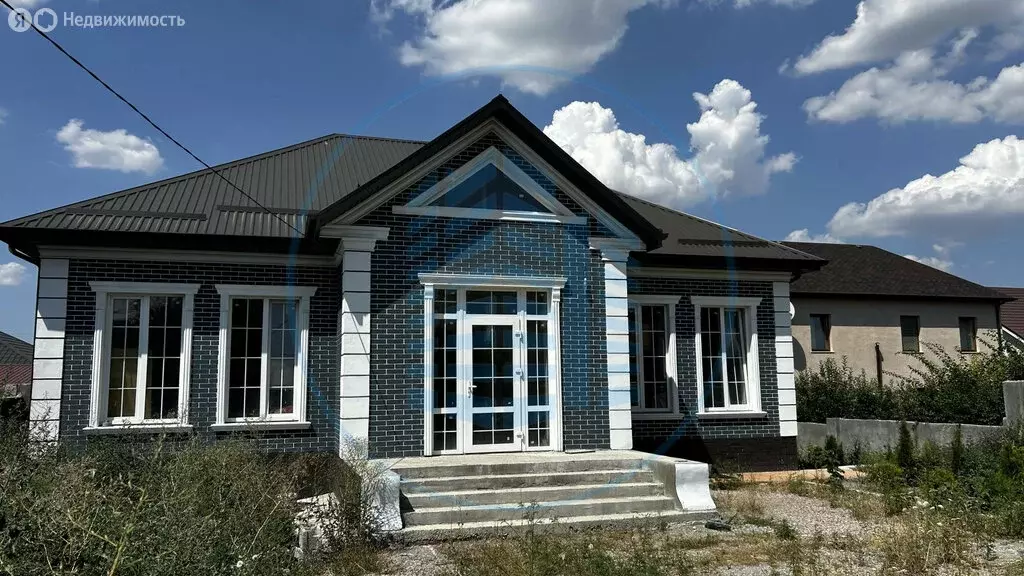 Дом в Ессентукская, Химическая улица (130 м) - Фото 0