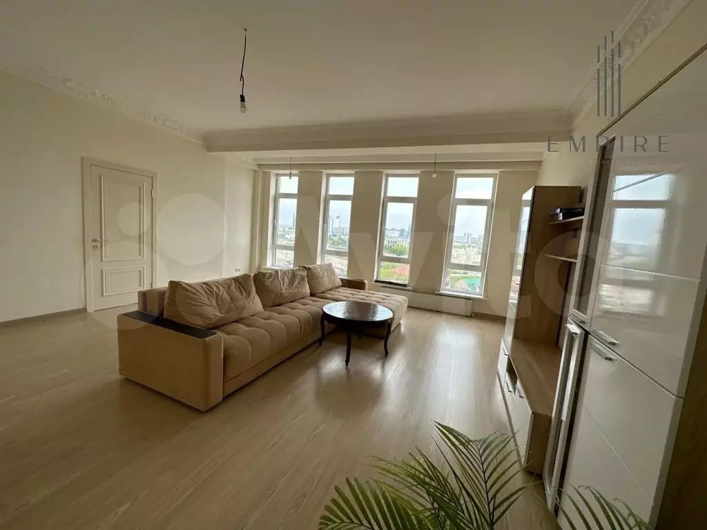 4-к. квартира, 129 м, 9/9 эт. - Фото 1