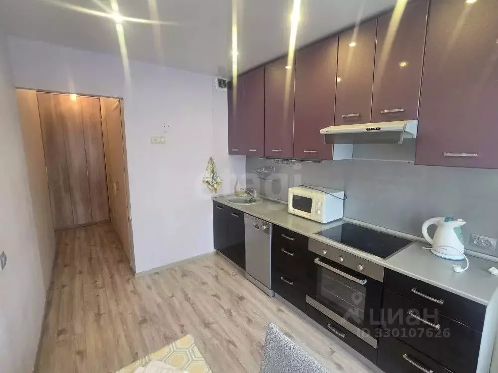 2-к кв. Тюменская область, Тюмень ул. Мебельщиков, 16 (51.0 м) - Фото 1