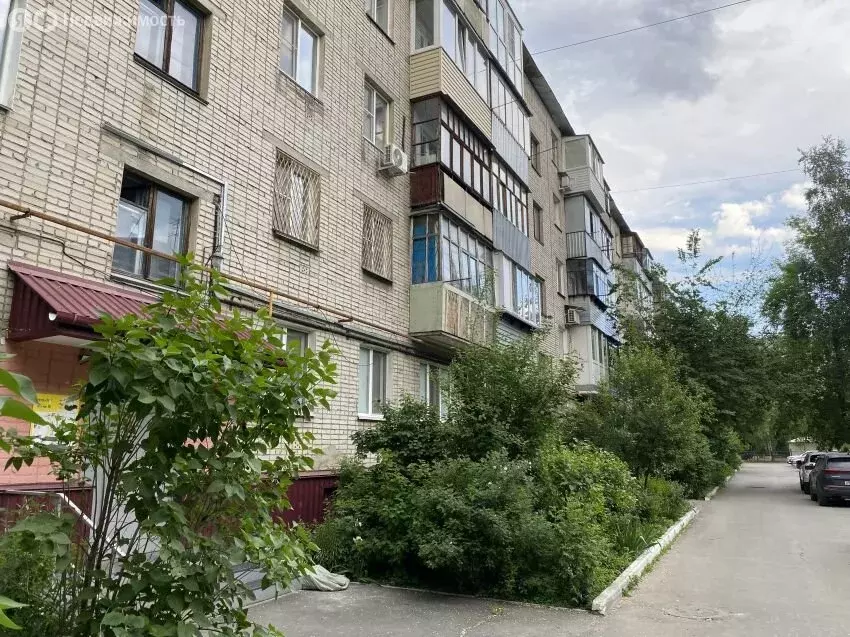 2-комнатная квартира: Курган, улица Радионова, 48 (44 м) - Фото 0