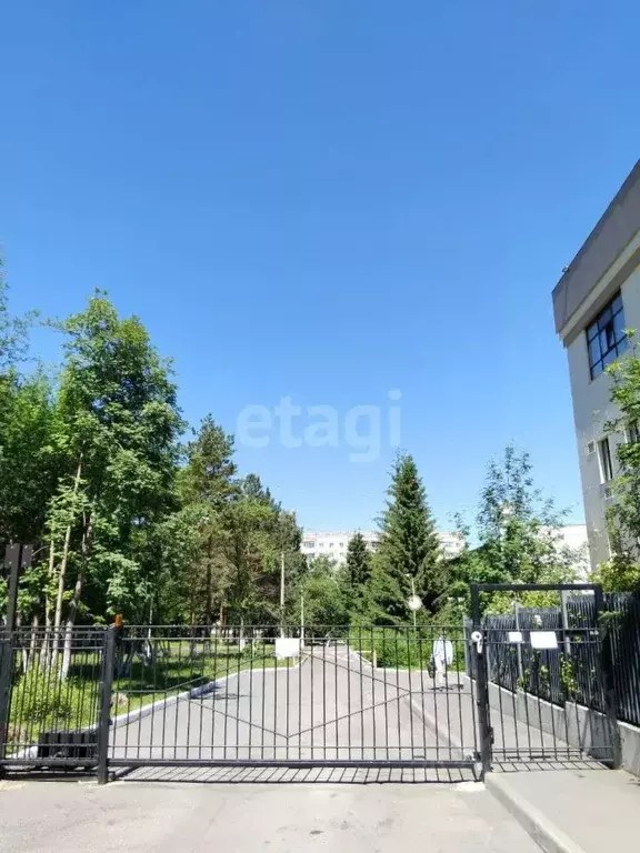 Гараж в Кемеровская область, Кемерово Октябрьский просп., 56В (17 м) - Фото 1