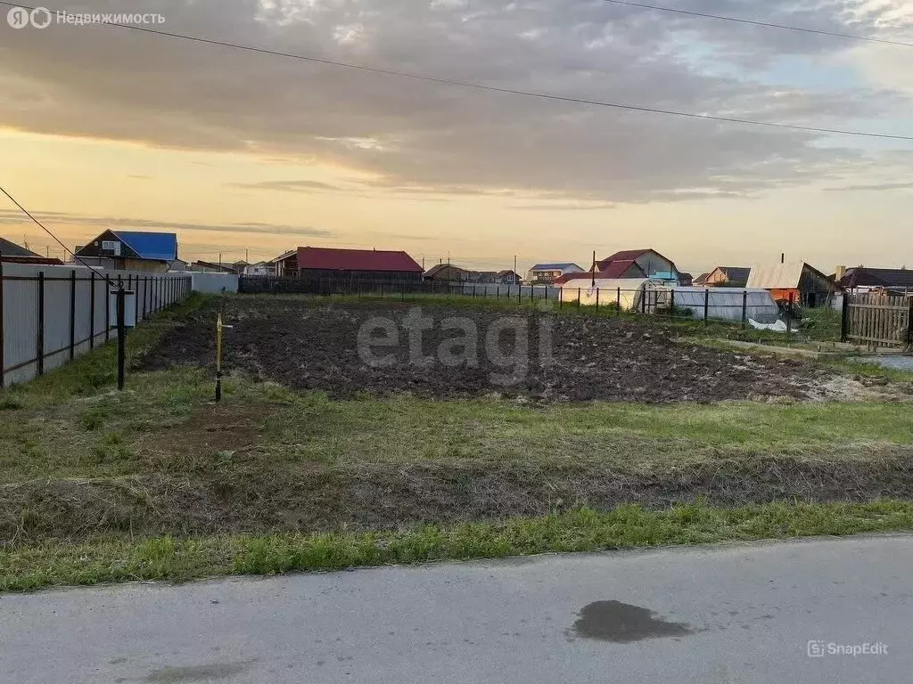 Участок в село Успенка, улица Пушниковых (14.11 м) - Фото 1