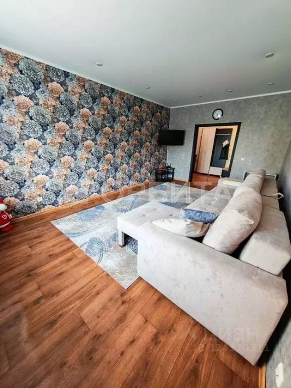 2-к кв. Тюменская область, Тюмень Широтная ул., 169 (63.9 м) - Фото 1