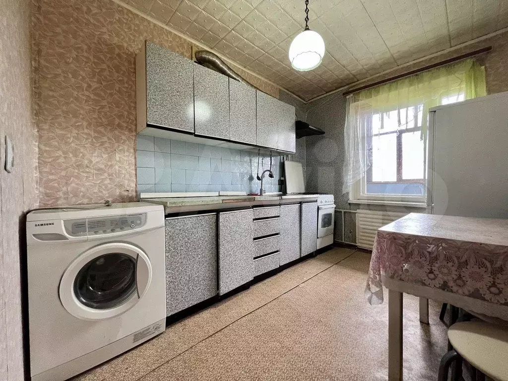3-к. квартира, 65 м, 5/5 эт. - Фото 1
