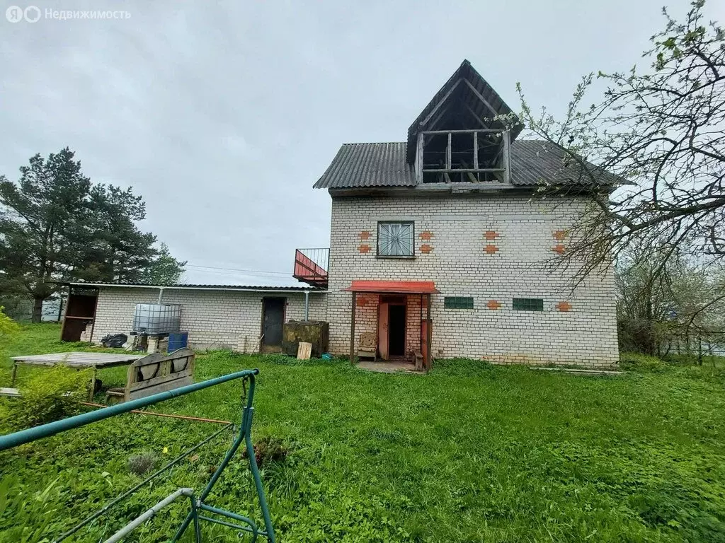 Дом в Псковский район, Писковичская волость, деревня Лухново, 4 (200 ... - Фото 1