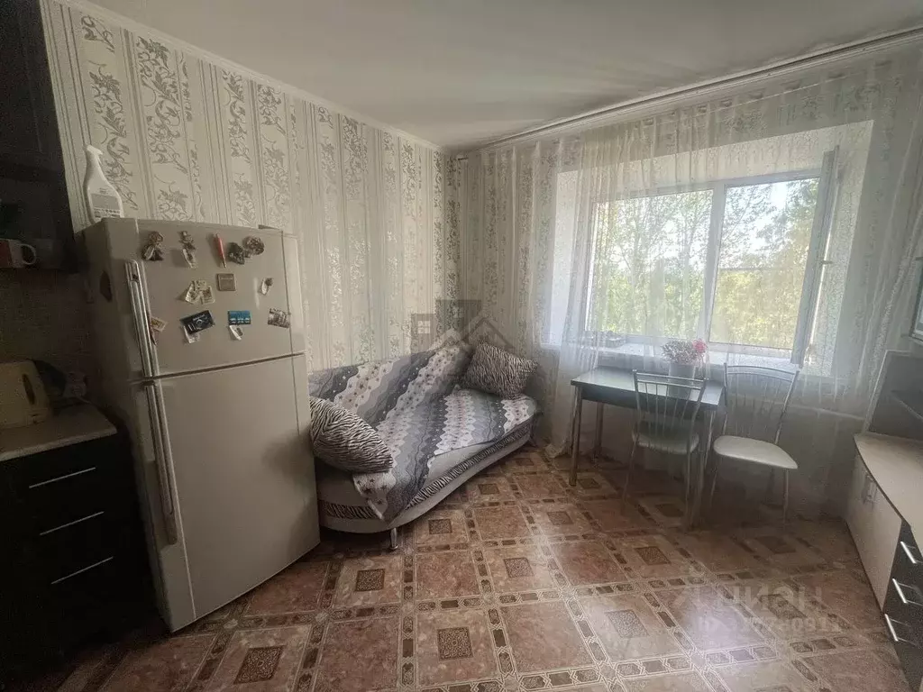 Комната Татарстан, Казань ул. Братьев Касимовых, 6 (13.0 м) - Фото 0