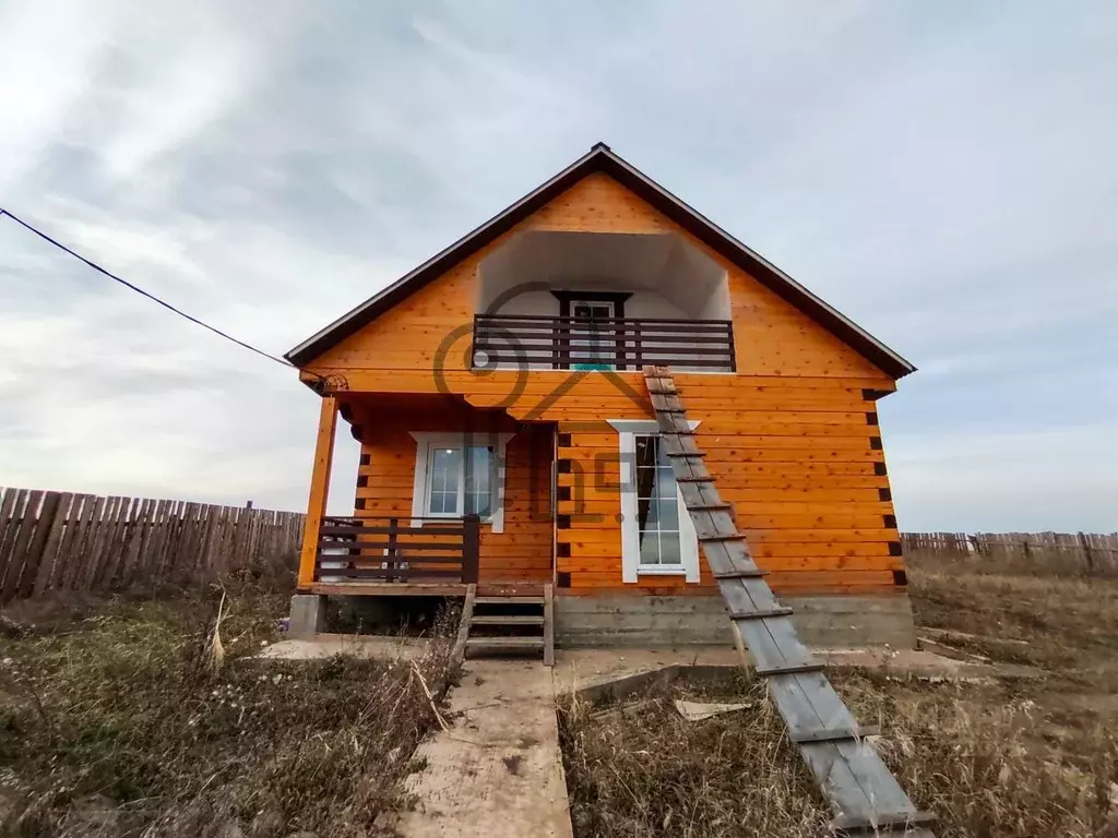 Дом в Иркутская область, Иркутский район, Хомутовское муниципальное ... - Фото 0