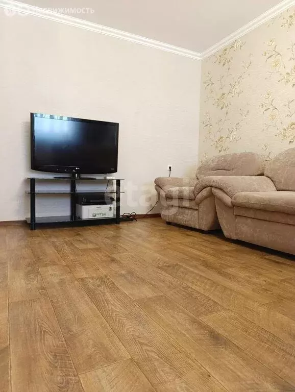 2-комнатная квартира: Салават, улица Бекетова, 18 (73.3 м) - Фото 1