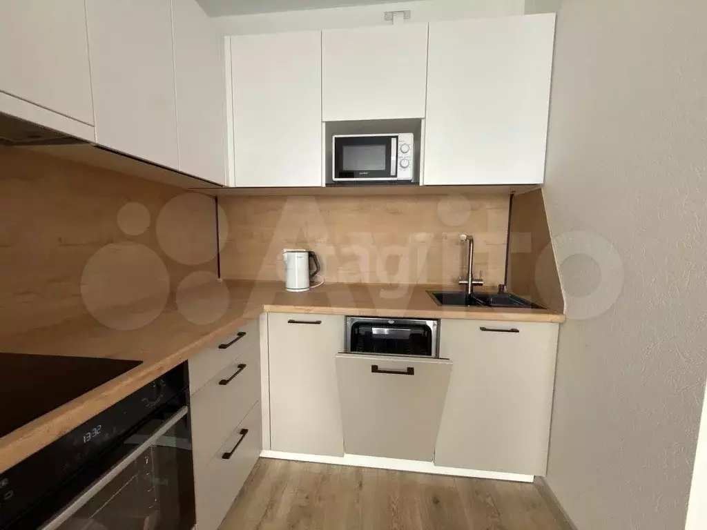 1-к. квартира, 40 м, 10/16 эт. - Фото 1