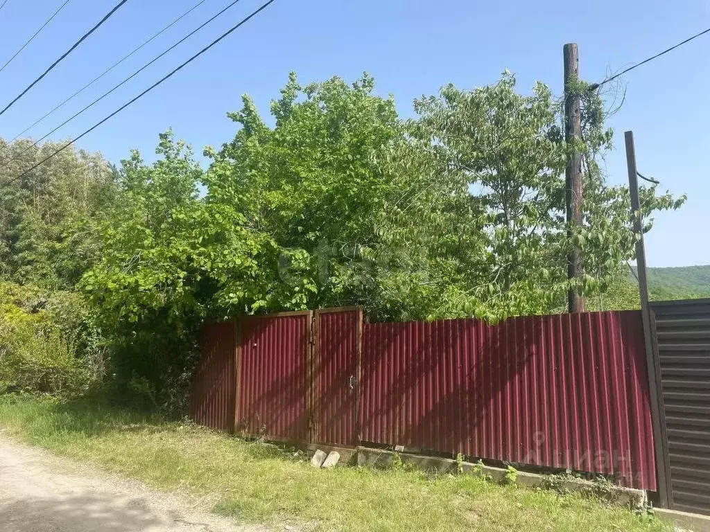 Участок в Краснодарский край, Геленджик городской округ, с. Береговое  ... - Фото 0