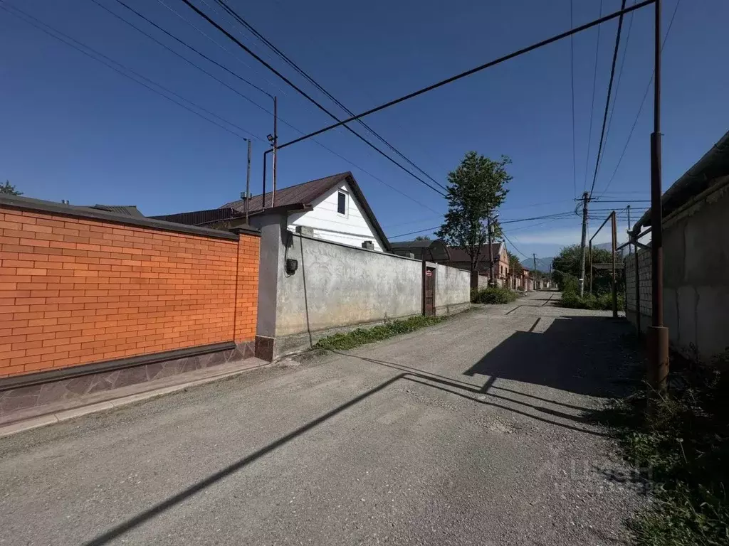 Участок в Северная Осетия, Владикавказ Дружба садовое товарищество,  ... - Фото 2