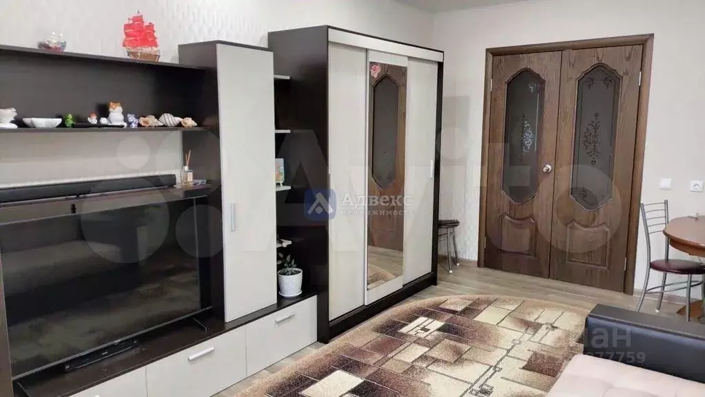 3-к кв. Тюменская область, Тюмень Депутатская ул., 95 (65.4 м) - Фото 2