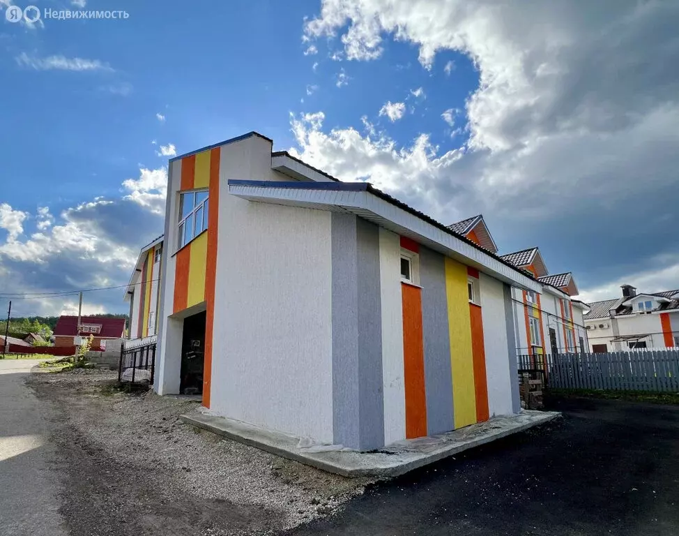 4-комнатная квартира: деревня Якты-Куль, Новая улица, 10 (150 м) - Фото 1