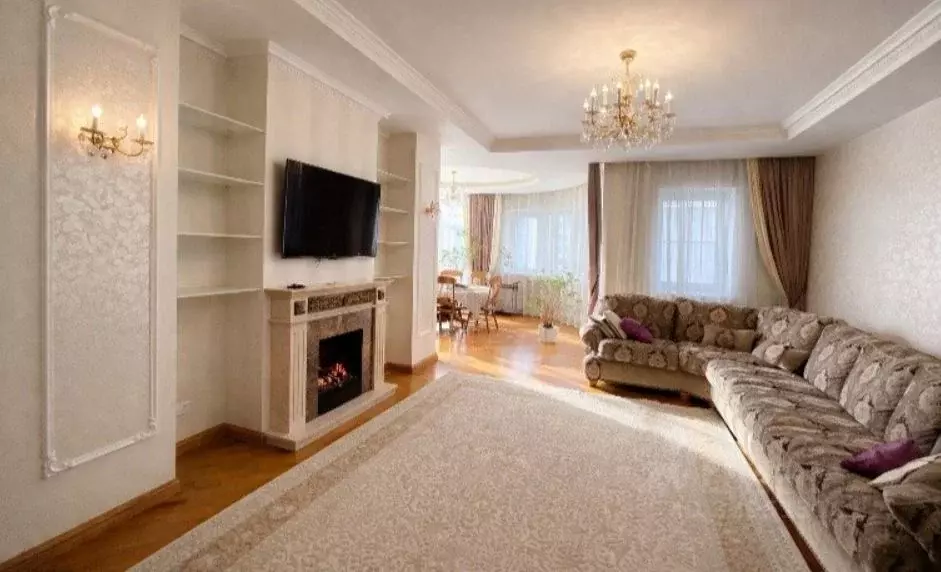 4-к кв. Москва ул. Архитектора Власова, 18 (183.5 м) - Фото 1