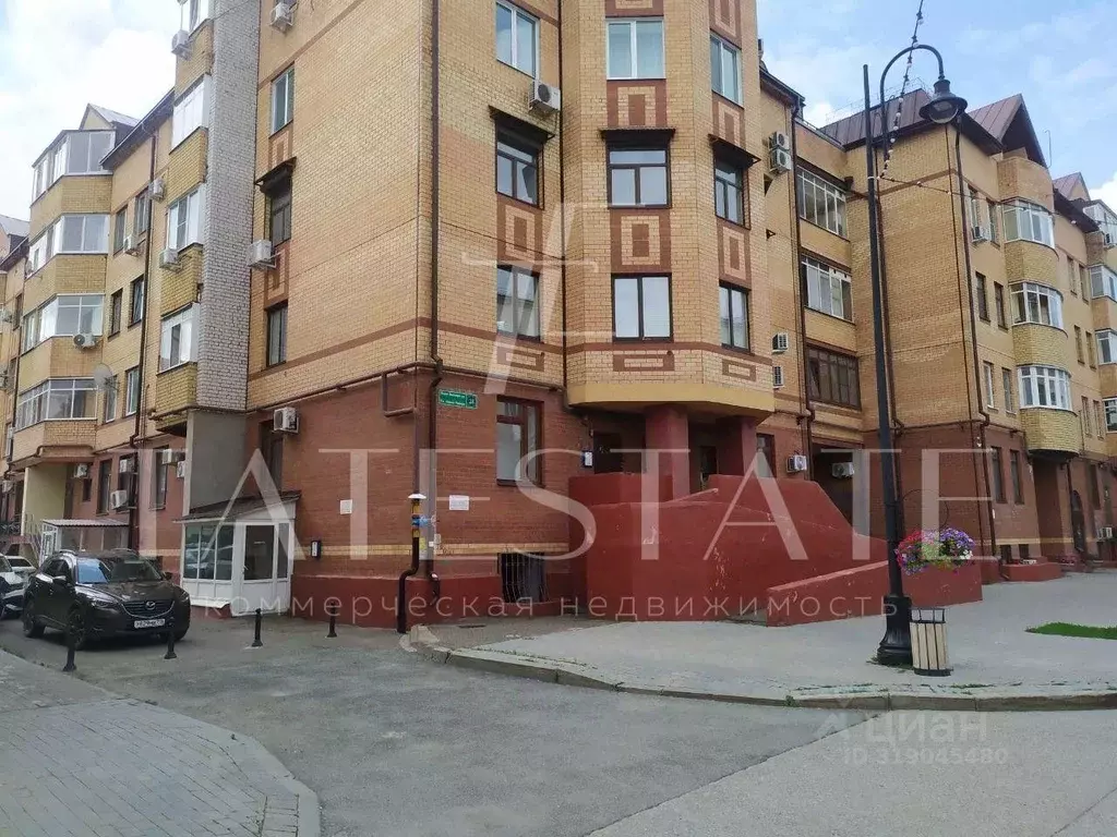 Помещение свободного назначения в Татарстан, Казань ул. Каюма Насыри, ... - Фото 0