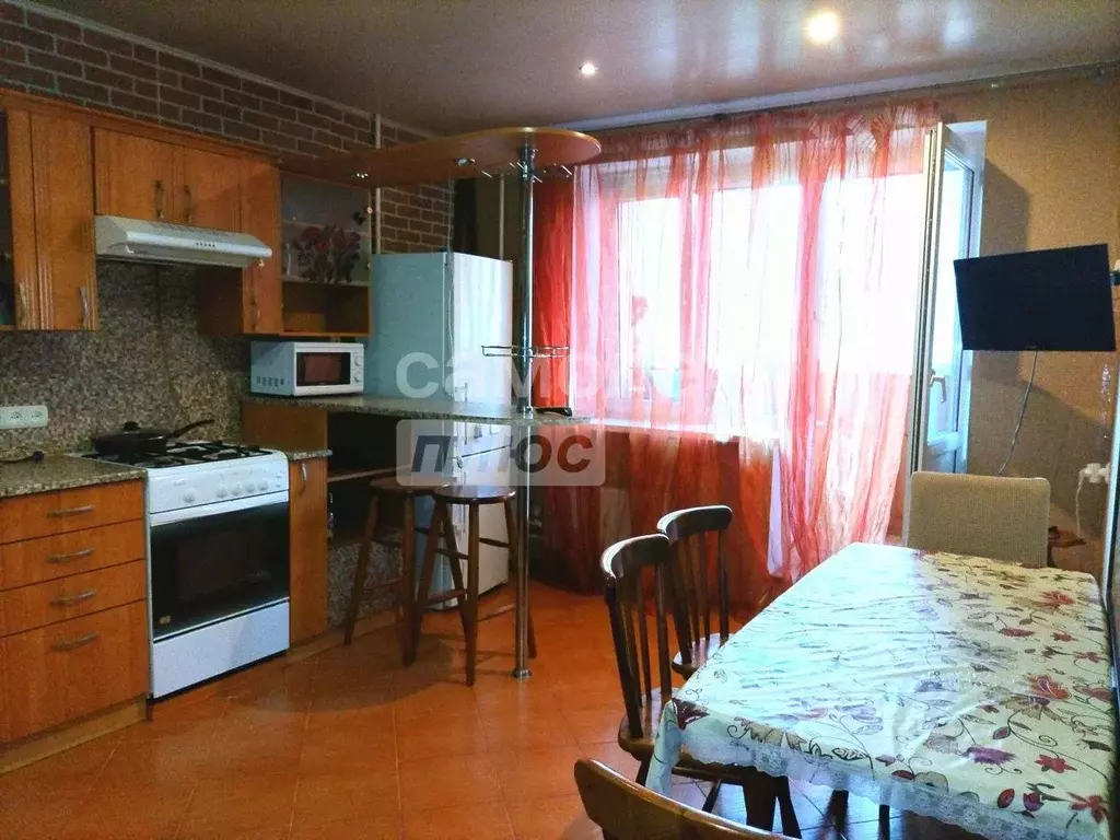 2-к кв. Московская область, Дмитров Профессиональная ул., 26 (71.7 м) - Фото 2