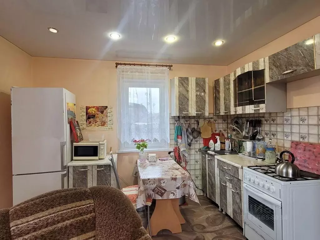 Дом в Красноярский край, Березовский район, Бархатовский сельсовет, д. ... - Фото 2