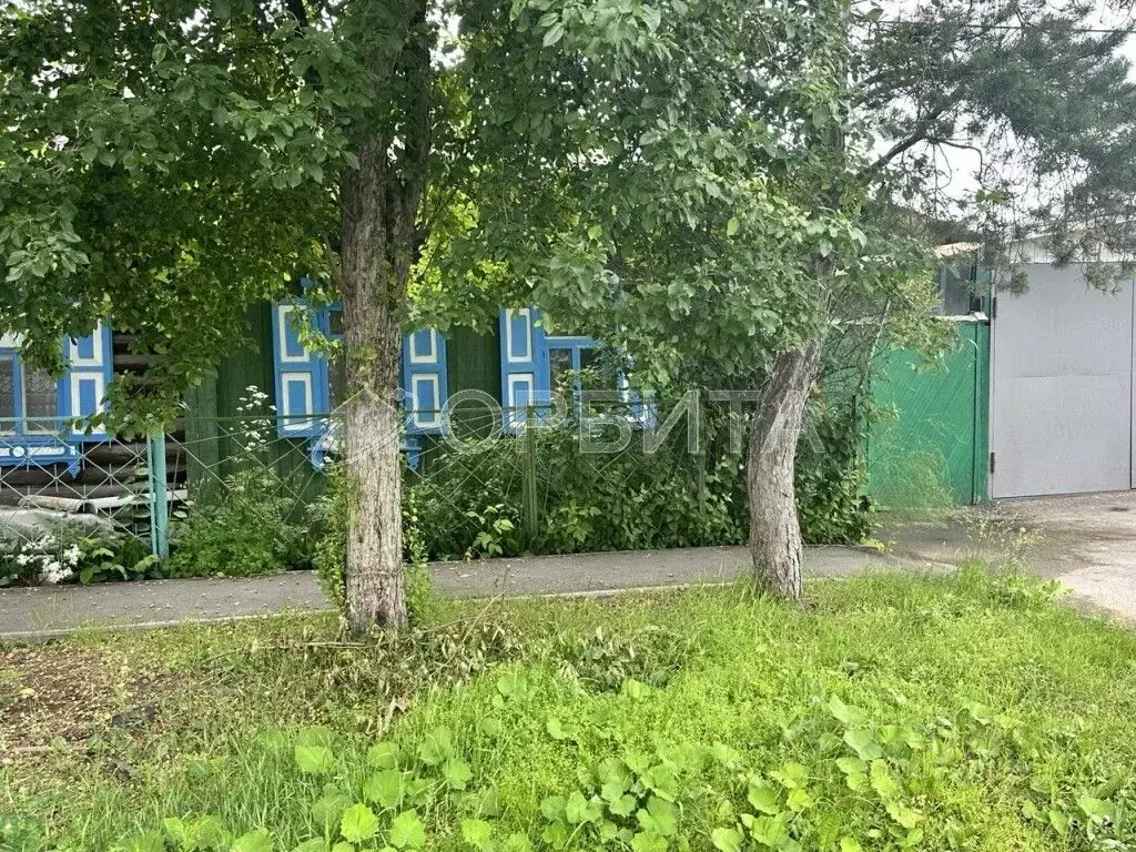 Дом в Тюменская область, Тюмень Центральная пл. (60 м) - Фото 1