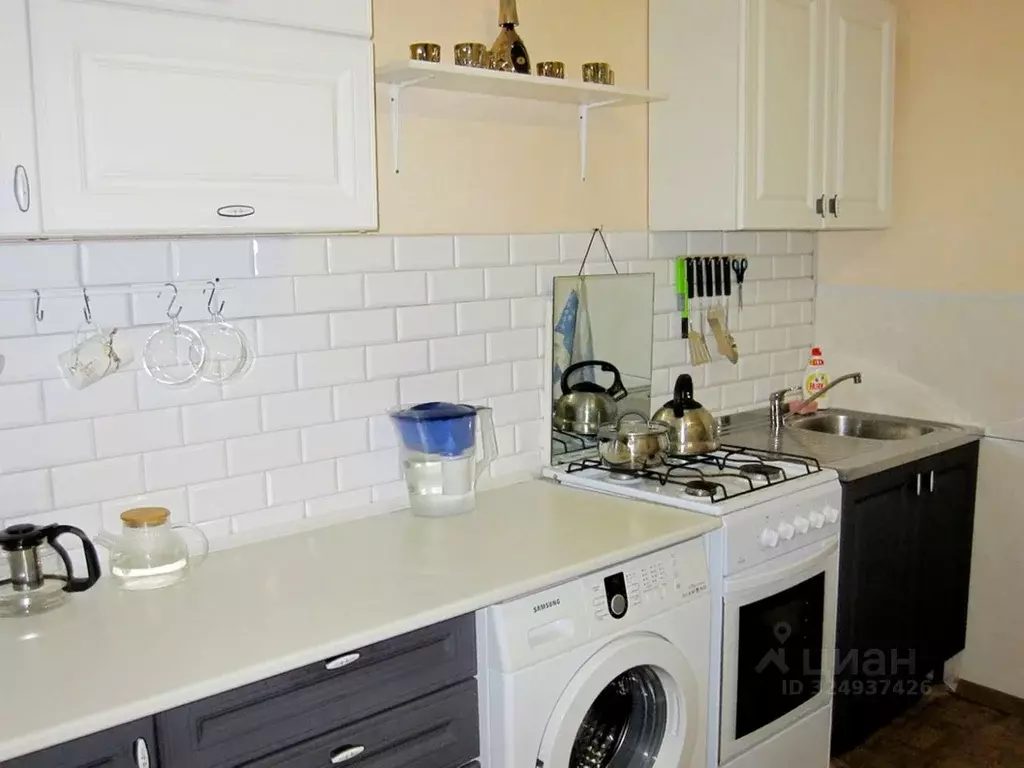 2-к кв. Санкт-Петербург просп. Ветеранов, 153 (42.0 м) - Фото 2