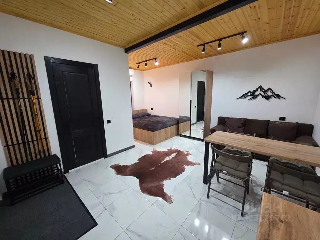 Дом в Адыгея, Майкопский район, пос. Каменномостский пер. Низовой, 7 ... - Фото 1