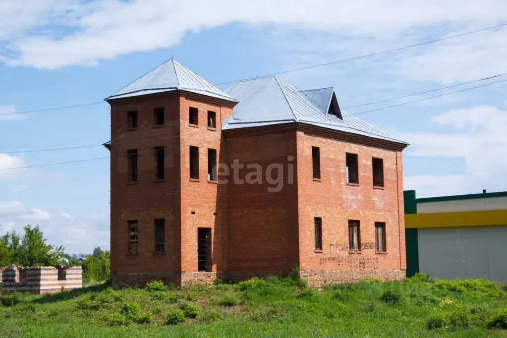 Коттедж в Алтайский край, Бийский район, с. Малоугренево Советская ул. ... - Фото 1