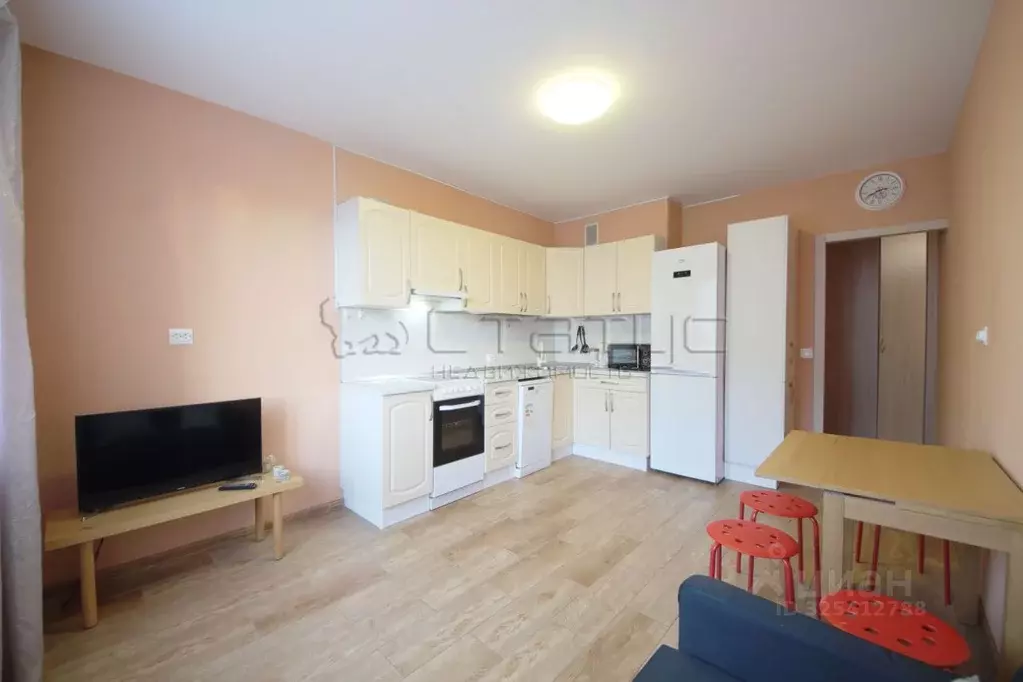 1-к кв. Ленинградская область, Мурино Всеволожский район, ул. ... - Фото 2