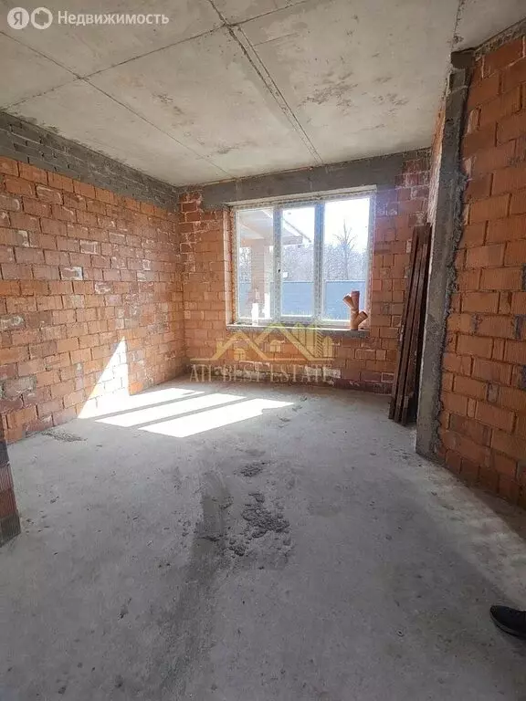 1-комнатная квартира: Владикавказ, улица Билара Кабалоева, 1 (57 м) - Фото 1