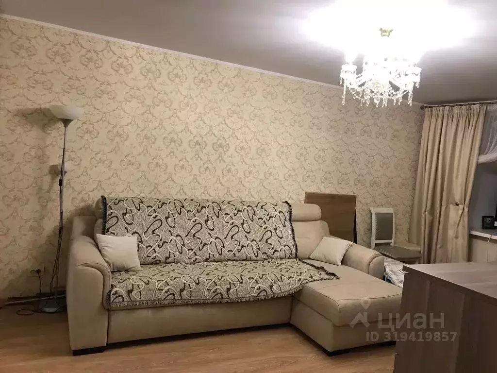 1-к кв. Татарстан, Казань ул. Хади Такташа, 41 (68.0 м) - Фото 0