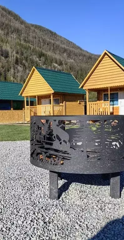 Дом в Алтай, Улаганский район, с. Акташ ул. Садовая, 14 (9 м) - Фото 1