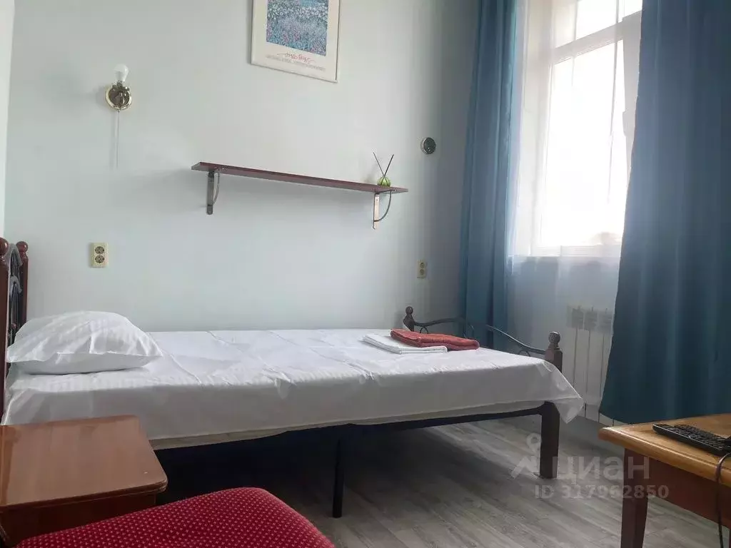 Комната Краснодарский край, Сочи ул. Ленина, 282/23 - Фото 0