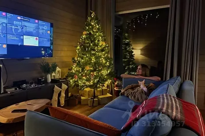 Дом в Ленинградская область, Выборгский район, Полянское с/пос, пос. ... - Фото 1