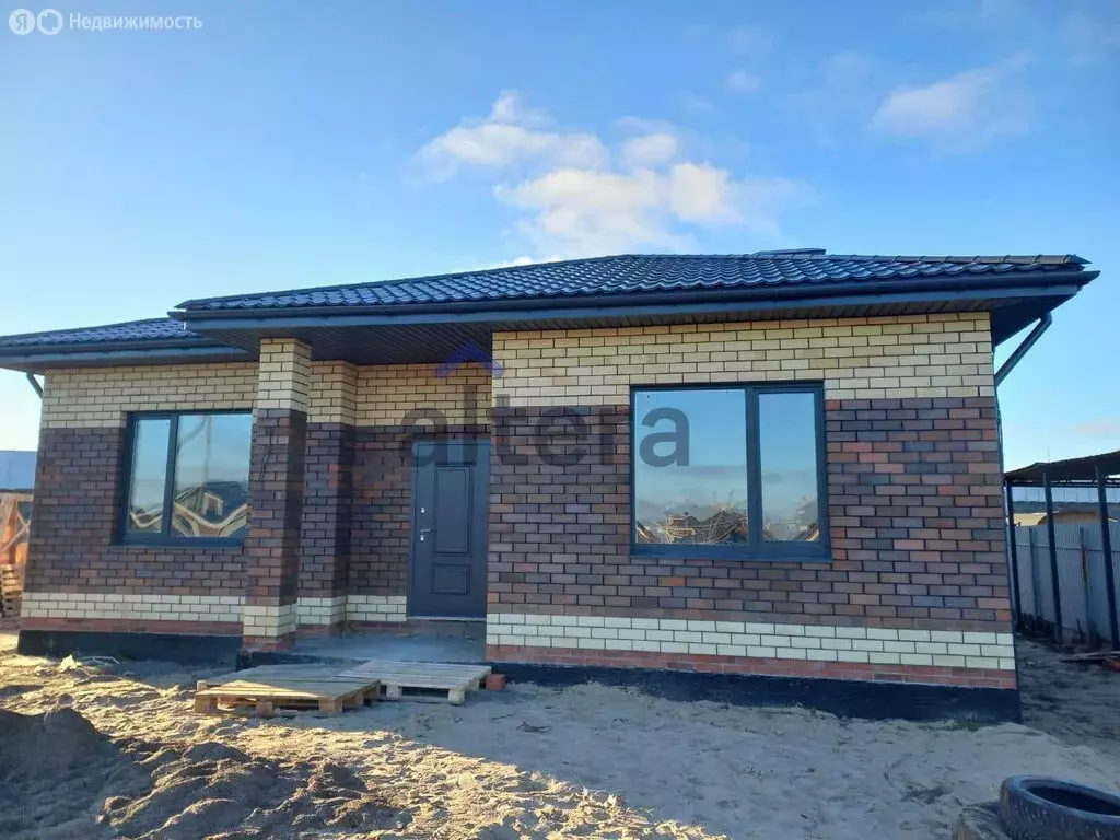 Дом в Сокуры, Придорожная улица, 20 (145 м) - Фото 1